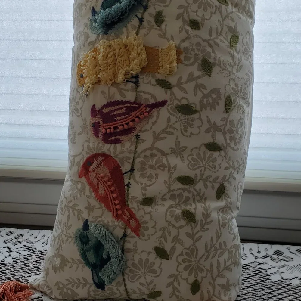 * PIER 1 Embroidery 6 Birds In A Branch with Tassel Ends 24 X 12